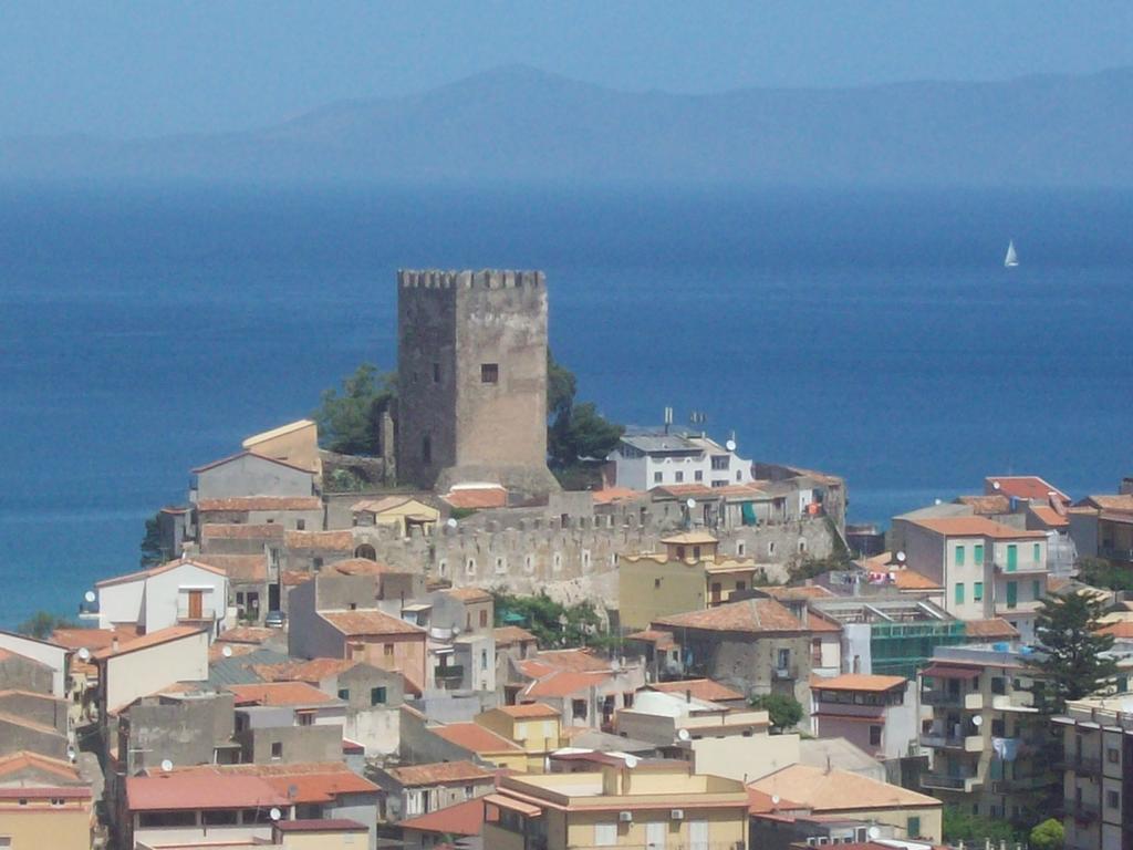 Al Fakhar Bed & Breakfast Ficarra Exterior foto
